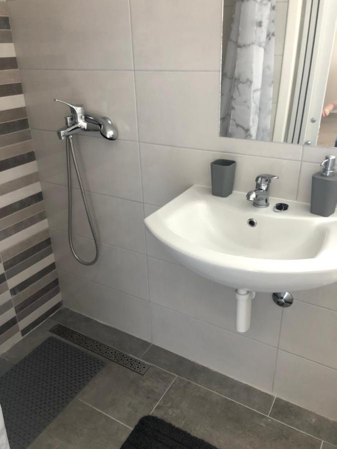 Little House Ljubica Apartment Kampor ภายนอก รูปภาพ